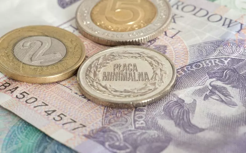 W przyszłym roku płaca minimalna w Polsce wzrośnie dwukrotnie