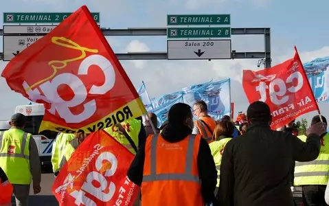 Paris: Roissy-Charles de Gaulle airport workers strike. Every fourth flight is canceled