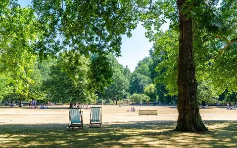 Health chiefs issue heat warning as temperatures set to soar to 34°C