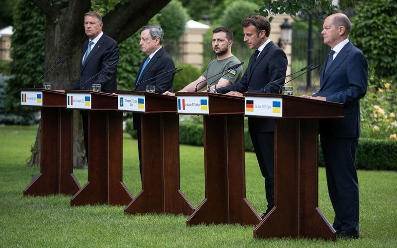 Draghi, Macron and Scholz completed their "historic" visit to Kiev