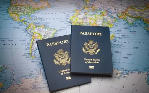 25 percent Americans living abroad are considering changing their citizenship