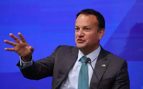 No return to mandatory mask-wearing, says Leo Varadkar