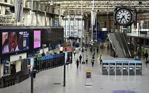 After unsuccessful negotiations, biggest UK rail strike in 30 years starts today