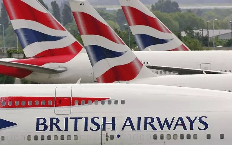 Personel naziemny British Airways planuje strajk w szczycie sezonu letniego