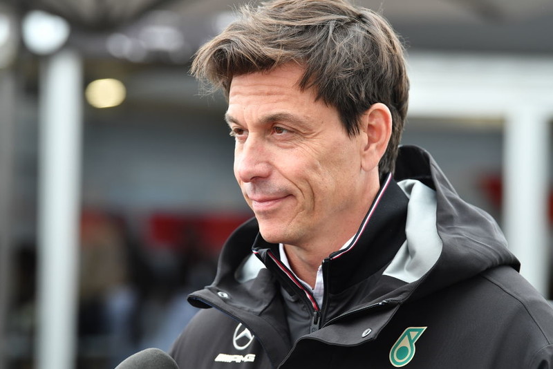 Formuła 1: Szef Mercedesa Toto Wolff zadowolony ze swoich kierowców