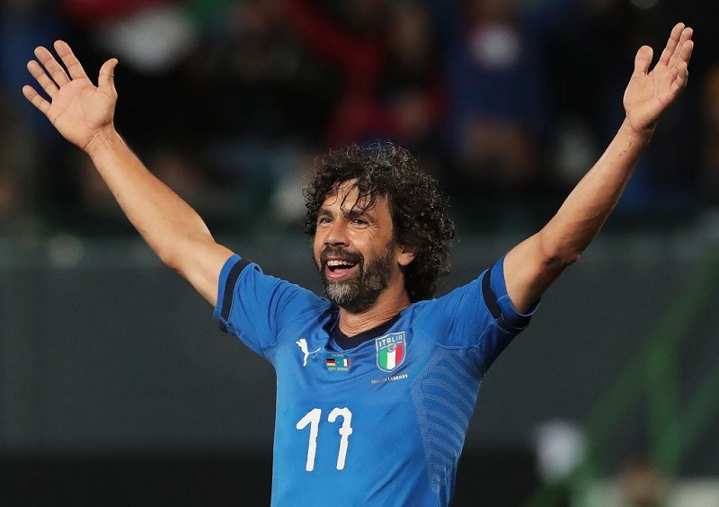 Ex-Roma and Italy player Tommasi new Mayor of Verona