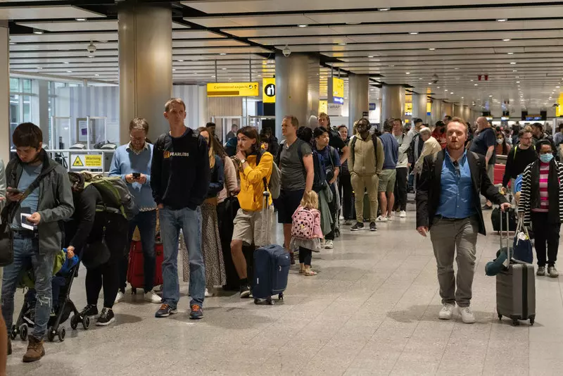 Rządowy organ: Heathrow musi obniżyć opłaty pasażerskie