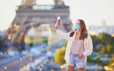 The 7th pandemic wave is underway in France. PM recommends wearing masks in enclosed spaces