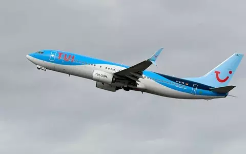 TUI plane makes emergency landing after 'three or four loud bangs' heard