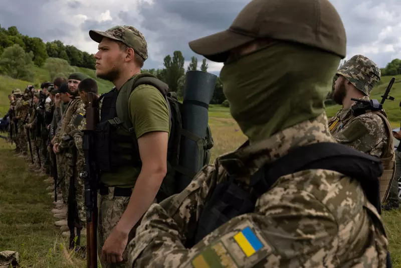 The UK will provide another £ 1bn in military support to Ukraine