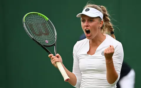 Wimbledon: Fręch doesn't slow down, advances to 1/8th doubles final