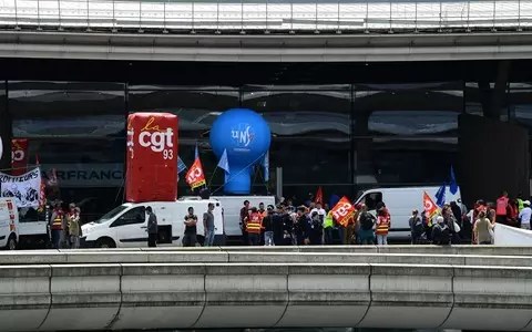 France: strikes at de Gaulle airport continue today. One in five flights cancelled