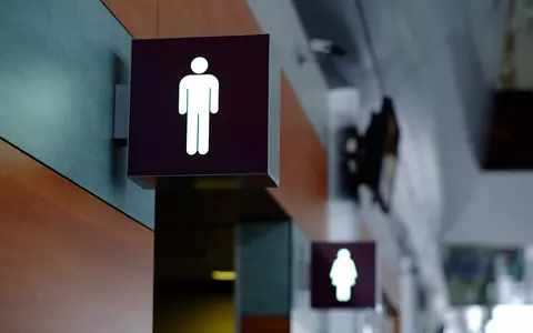 Single-sex toilets to be mandatory in all new public buildings