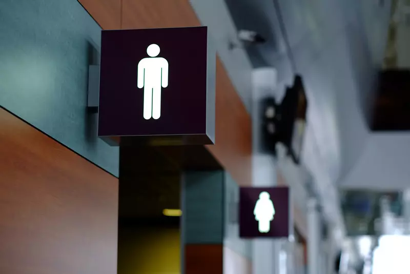 Single-sex toilets to be mandatory in all new public buildings