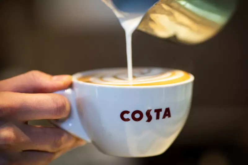 UK: Duże podwyżki cen kawy w Costa Coffee