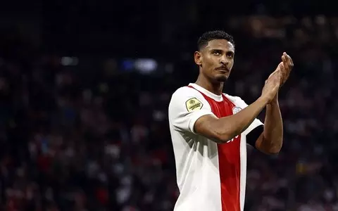 German league: Borussia has won Sebastien Haller