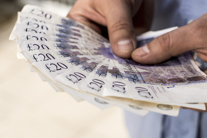Dodatek £650 od rządu: Przypominamy komu przysługuje i kiedy zostanie wypłacony