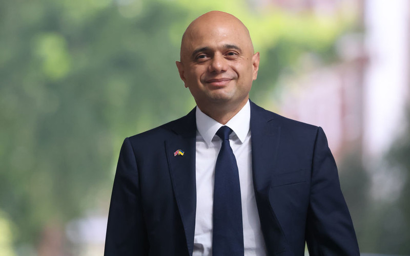 Dwaj byli ministrowie zdrowia dołączają do wyścigu o urząd premiera