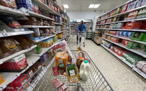 Retail sales fall at fastest rate since lockdown