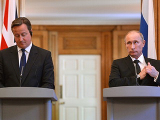 Putin na gorącej linii z Cameronem