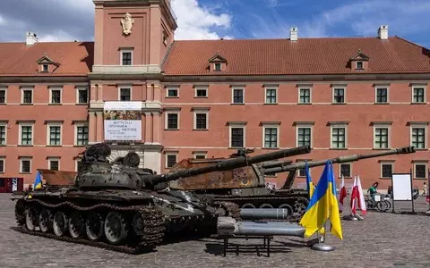 The Guardian encourages people to travel to Poland to help help Ukraine