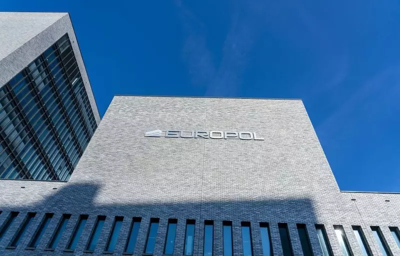 Europol: Służby rozpracowały grupę przestępczą przemycającą migrantów do UE