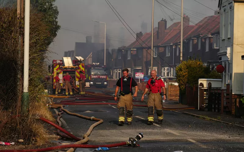 Szef straży pożarnej w UK: Musimy przyzwyczaić się do częstszych pożarów