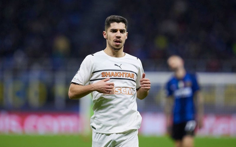 Reprezentant Izraela zawiesił kontrakt z Szachtarem i wzmocni Fulham