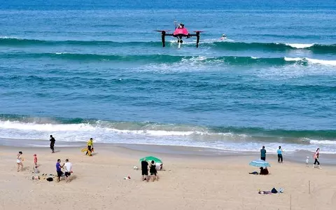 Spain: Drones guard holidaymakers on 22 beaches. The device rescued a drowning 14-year-old