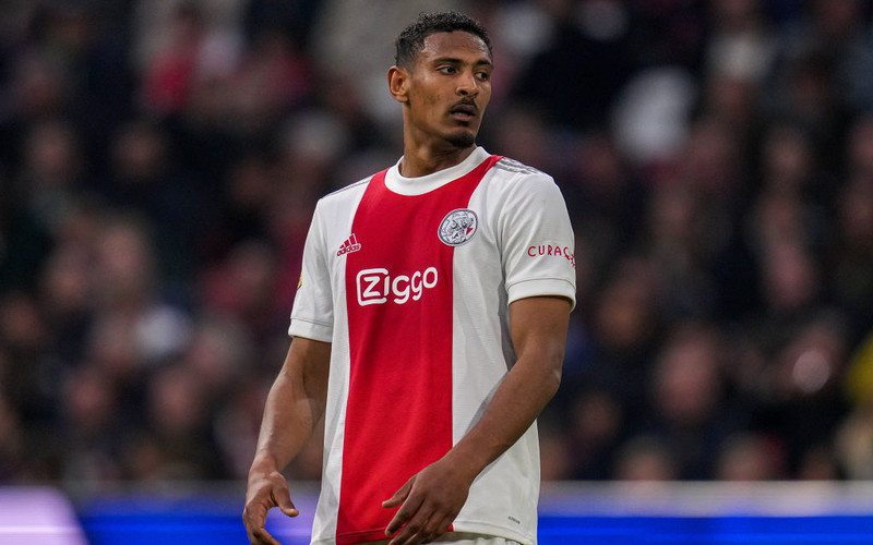 Liga niemiecka: Sebastien Haller po udanej operacji guza jądra
