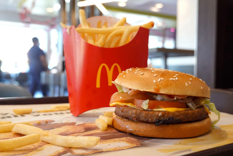 McDonald's w UK podnosi cenę cheeseburgera po raz pierwszy od 14 lat