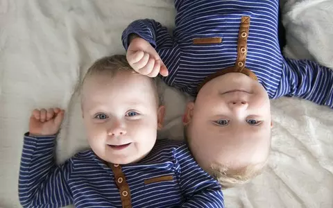 Unusual quadruplets were born in Boston - two pairs of identical twins