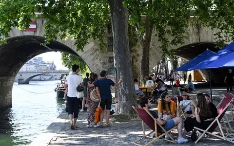 France: foreign tourists sustain the country's economic growth. End of sanitary restrictions