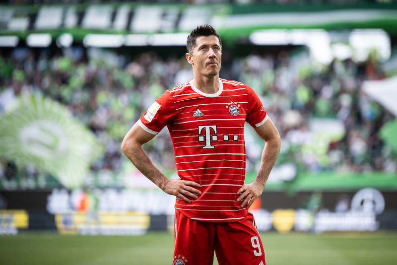 Lewandowski drugi w plebiscycie "Kickera", najlepszy jest Nkunku