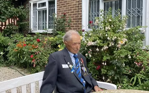 London: More than £22,000 raised for robbed Polish veteran