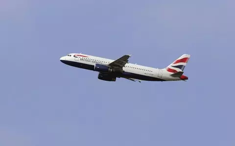 British Airways is suspending sales of Heathrow tickets on short routes, incl. to Poland