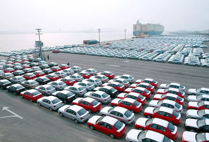 "Puls Biznesu": Asians dominated the Polish market of new cars