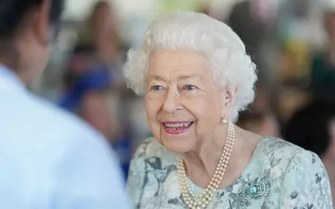 Królowa skróci swoje wakacje w Szkocji, aby spotkać się z nowym premierem