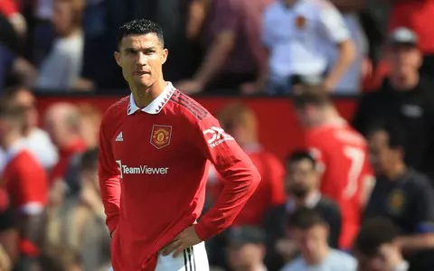 Rooney for The Times: Manchester United should let Ronaldo go