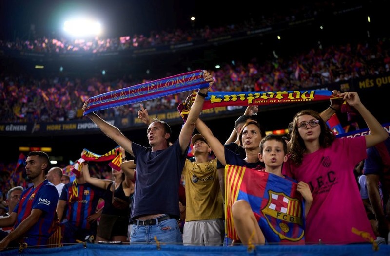 Barcelonie brakuje 30-40 mln euro do finansowego fair play