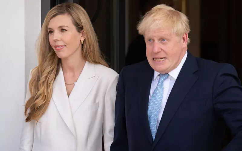 Boris and Carrie put south London home on the market for £1,600,000