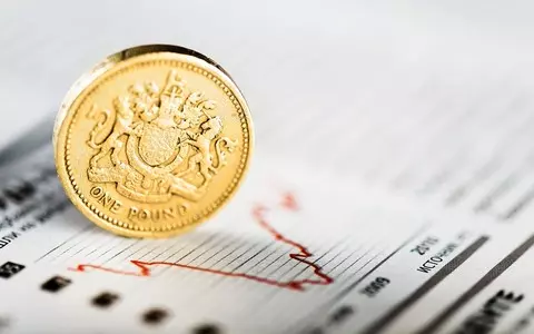 Brytyjska gospodarka znów się kurczy. "Recesja może nadejść wcześniej"