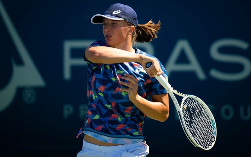 Rankingi WTA i ATP: Niewiele zmian w czołówce, Świątek umocniła się na prowadzeniu