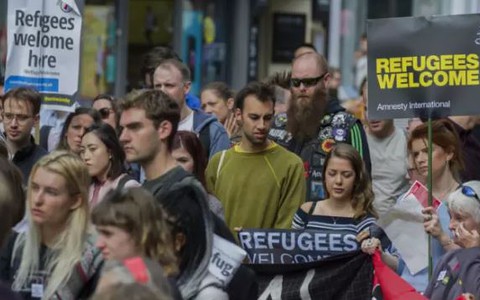 Po rasistowskim ataku na Polaka w Leeds, mieszkańcy organizują spotkanie z policją i urzędnikami