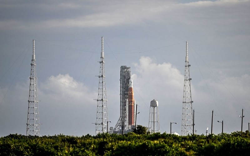 NASA odwołała dzisiejszy start misji Artemis I na Księżyc z powodu usterki silnika