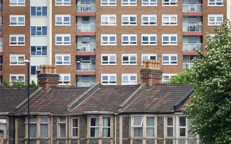 Anglia: Rozpoczęły się konsultacje dotyczące limitu wysokości czynszów w mieszkaniach socjalnych