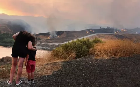 USA: Thousands of people evacuated, nearly 3,000 hectares burned by fire in Californian fires