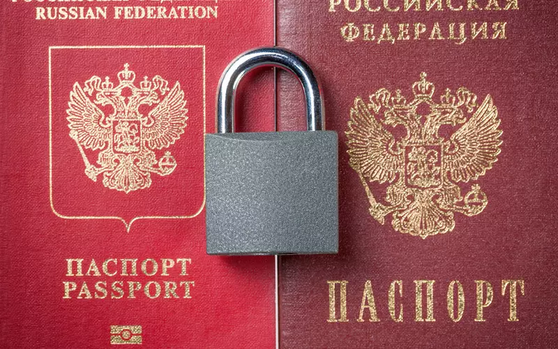 Unia Europejska zatwierdziła całkowite zawieszenie umowy wizowej z Rosją