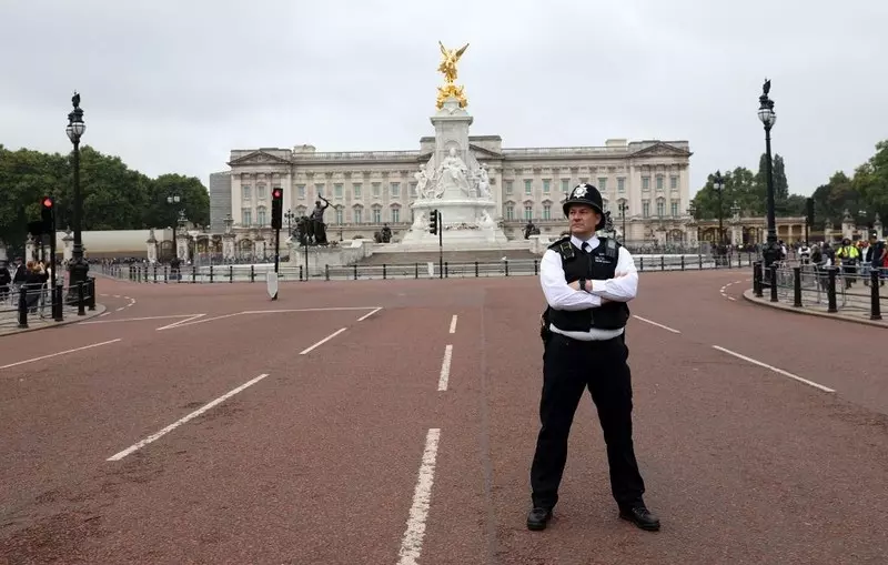 Porządku w Londynie pilnuje 10 tys. policjantów. To jedna z największych operacji w historii