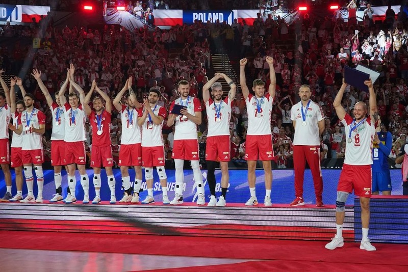 MŚ siatkarzy: Polska przegrała w finale z Włochami 1:3